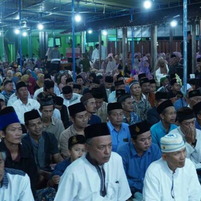 Menuju Haul K.H. Muhadi Zainuddin ke-6