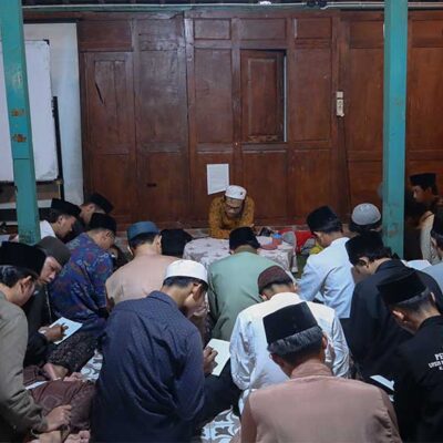 Fenomenologi Nalar Pesantren;Upaya Menyelami Rasionalitas di Balik Tradisi