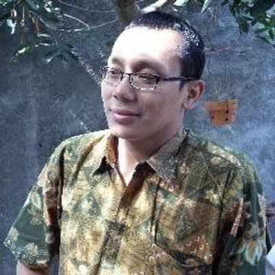 Faishol Adib