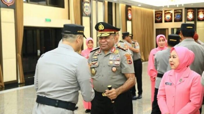 6 Papuans Who Made History as Three-Star Generals in TNI and Polri