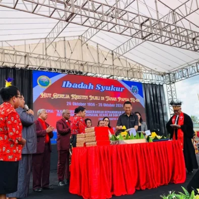 Regent of Mimika Calls for Unity at GKI’s 68th Anniversary Celebration in Papua