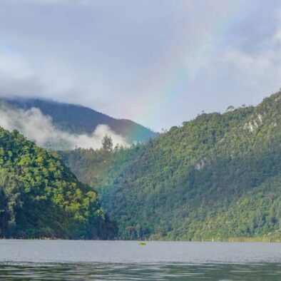 Discover the Enchanting Beauty of Lake Paniai : Papua’s Hidden Gem