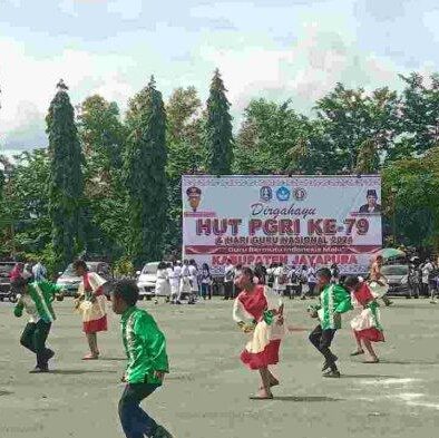 79th Anniversary of PGRI and National Teachers’ Day Celebrated with Enthusiasm in Papua