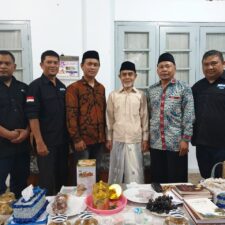 Bertekad Jadikan Bandung Lautan Santri, FORBIS Sowan ke Kiai Gontor