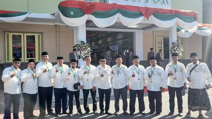 Tradisi FORBISER Sungkem Lebaran ke Kyai dan Para Guru Gontor