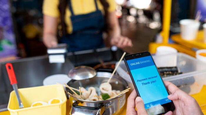 Manfaat dan Cara Memilih Aplikasi Kasir Online yang Tepat untuk Usaha Anda