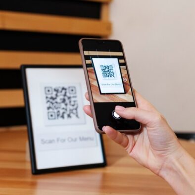 Mengintip Keunggulan QRIS dalam Transaksi Digital