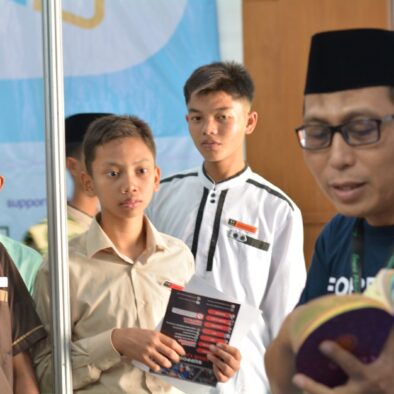 Hari Pertama Forbis Expo : Para Santri Antusias Menimba Ilmu Bisnis dari Alumni Hari Pertama Forbis Expo : Para Santri Antusias Menimba Ilmu Bisnis dari Alumni