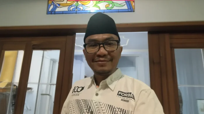 Madina Kebab Sponsori Umroh Gratis Pengurus FORBIS Teraktif