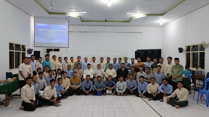 Saatnya Pesantren Digitalisasi Pencatatan Keuangan Sesuai Standart Akuntansi: Gontor Latih ADM dan Staf Unit Usaha Literasi Keuangan