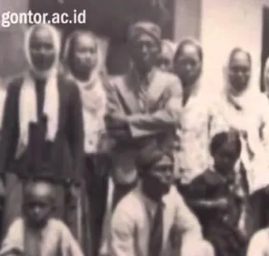 Perempuan-Perempuan Hebat di Balik Perjuangan Pendiri Gontor