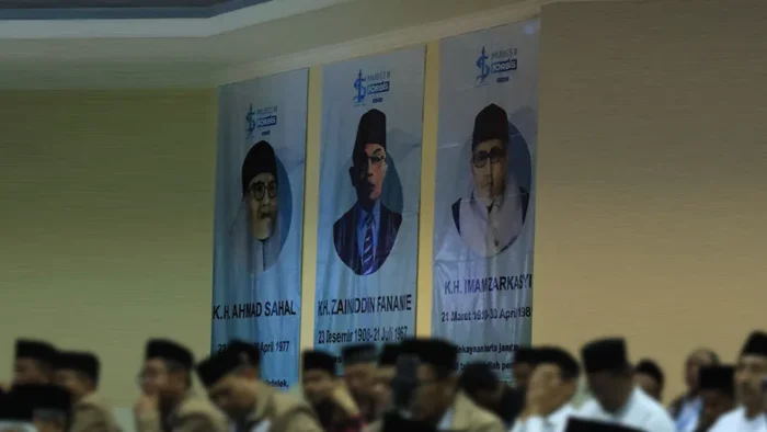 Ketika Trimurti dan Kyai Syukri Hadir di MUBES FORBIS II di Surabaya