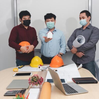 Membangun Budaya Perusahaan yang Sehat dan Anti-Toxic Membangun Budaya Perusahaan yang Sehat dan Anti-Toxic