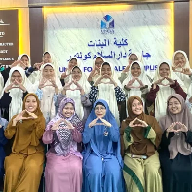 Seminar UNIDA Gontor: CV Giwin Berkah Berbagi Strategi Pemasaran Tanaman Hias di Pasar Global