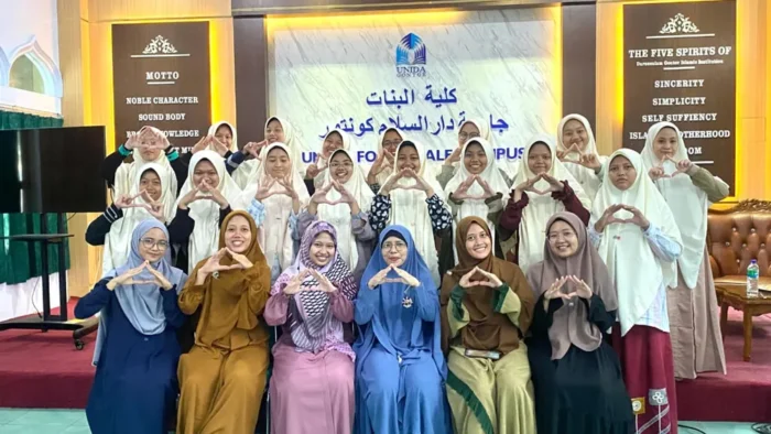 Seminar UNIDA Gontor: CV Giwin Berkah Berbagi Strategi Pemasaran Tanaman Hias di Pasar Global