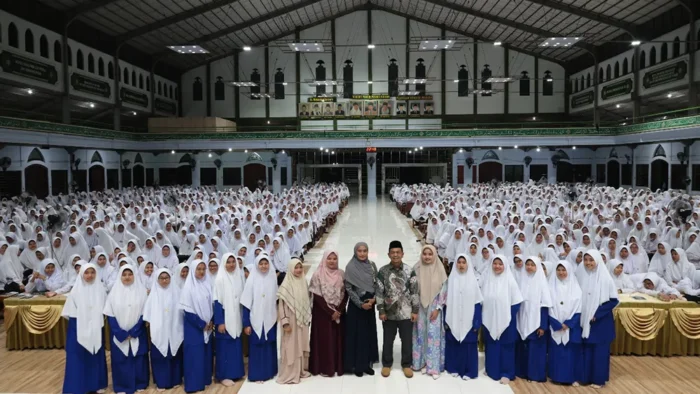 Pembekalan Santri Akhir KMI 2025 Gontor Putri, Committed Generation: Menanam Nilai Gontori dalam Jiwa Kewirausahaan