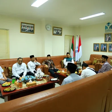 Cetak Mahasiswa Bermental Pengusaha, UNIDA Gontor dan Forbis IKPM sepakat Terapkan Program MBKM di Tempat Perusahaan Alumni Gontor