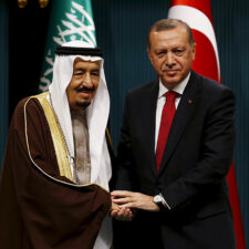 Arab Saudi dan Turki Bentuk Dewan Koordinasi Khusus Untuk Tingkatkan Hubungan Kedua Negara