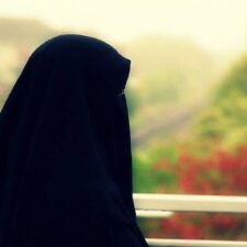 Ramai-Ramai Giring Opini Wanita Pangkas Rambut Sangat Pendek di Arab Saudi