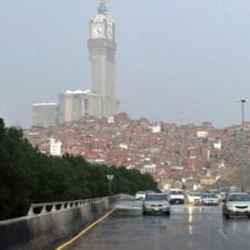 Badan Meterologi Saudi Memperkirakan Hujan Masih Akan Turun di Jeddah, Makkah dan Taif