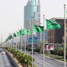 Saudisisasi Untuk Lima Sektor Pekerjaan Baru