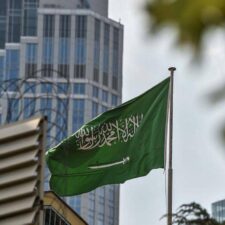 Saudi: Pemimpin Dunia Islam atau Antek Amerika?