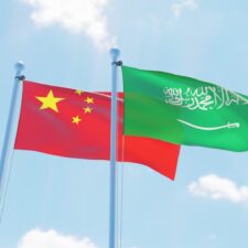 Tes Corona: Arab Saudi Tandatangani Kontrak Dengan Cina Senilai 995 Juta Riyal
