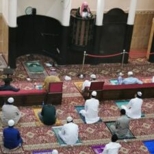 Arab Saudi Adakan Shalat Idul Adha Hanya di Masjid