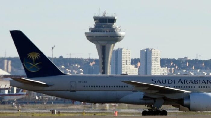 Mulai Besok, Arab Saudi Cabut Penangguhan Penerbangan Internasional