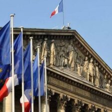 Prancis Meminta Negara-Negara Timur Tengah Stop Boikot Produknya