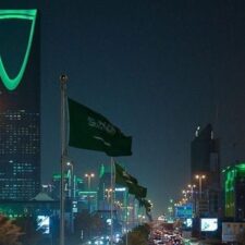 Saudi Akan Hentikan Bisnis Perusahaan Asing Yang Tidak Berkantor di Arab Saudi