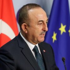 Menteri Luar Negeri Turki Tiba di Arab Saudi