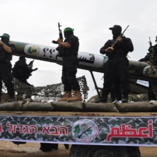 Mengapa Roket Gaza Primitif Membingungkan Tentara Israel yang Secara Teknologi Lebih Unggul?