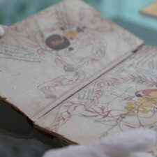 Perpustakaan Umum Raja Abdulaziz Dapatkan Manuskrip Medis Islam Abad Ke-8 Hijriyah