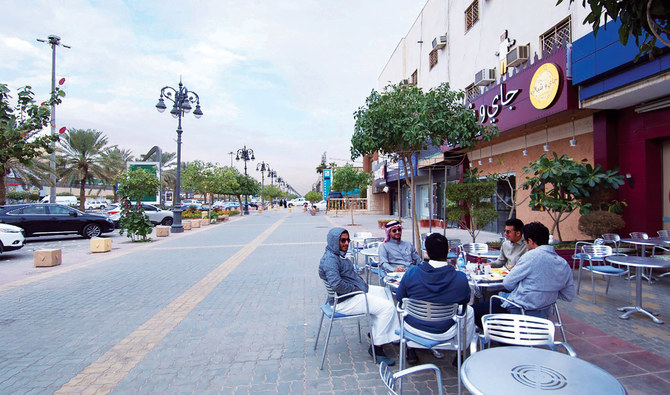 Restoran dan Cafe Tumbuh Subur di Ibukota Riyadh: Tawaran Investasi Bagi Sektor Swasta