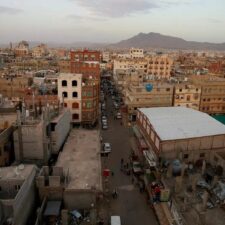 Koalisi Arab Meminta Warga Sipil Menjauh Dari Gudang Senjata Houtsi di Sanaa