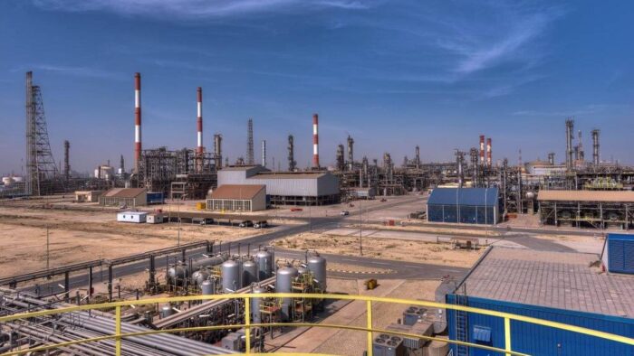 Arab Saudi Temukan ‘Emas Putih’ di Ladang Minyak