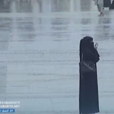 Video: Dalam Suasana Iman, Hujan Deras Mengguyur Masjid Nabawi