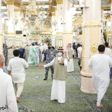 Jelang Idul Fitri, Raudah di Masjid Nabawi Ditutup Sementara
