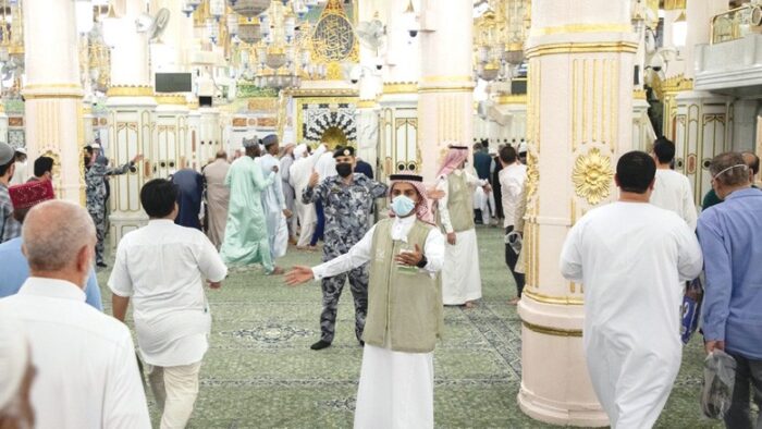 Jelang Idul Fitri, Raudah di Masjid Nabawi Ditutup Sementara