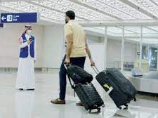 Ekspatriat di Arab Saudi Diperbolehkan Bepergian Ke Luar Negeri Dan Kembali ke Arab Saudi Tanpa Vaksin Corona