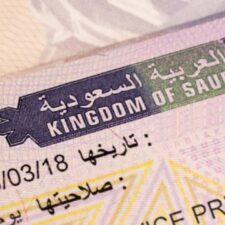 Arab Saudi Tambah 8 Warga Negara Gunakan E-Visa Untuk Berkunjung ke Saudi