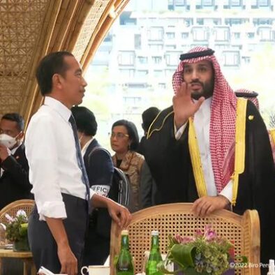 Putra Mahkota Muhammad bin Salman Umumkan Bangun Kembali Islamic Center Jakarta yang Terbakar Bulan Lalu