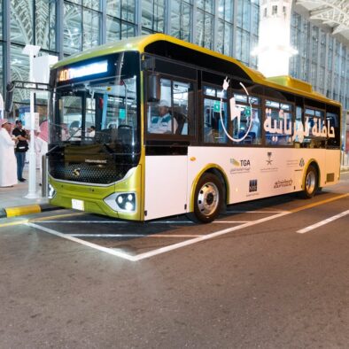 Arab Saudi Luncurkan Bus Listrik di Kota Madinah