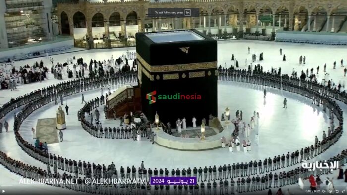 Kebanggan Rakyat dan Raja Saudi: Tradisi Mencuci Ka’bah, Begini Tahapannya