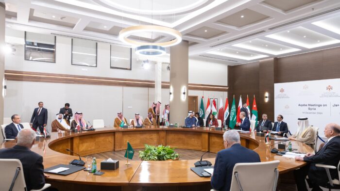 Menlu Arab Saudi ke Yordania Bahas Suriah Bersama Negara-negara Arab