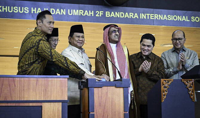 Presiden Indonesia Prabowo Subianto Resmikan Terminal Bandara Haji dan Umrah