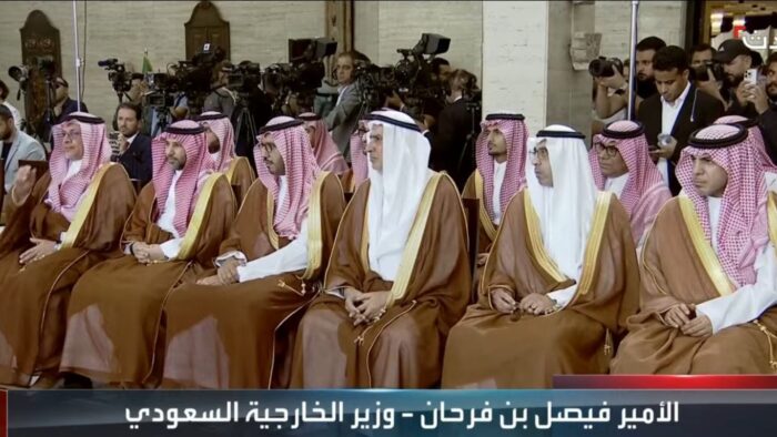 Menlu Saudi: Putra Mahkota Arahkan Dukungan untuk Suriah