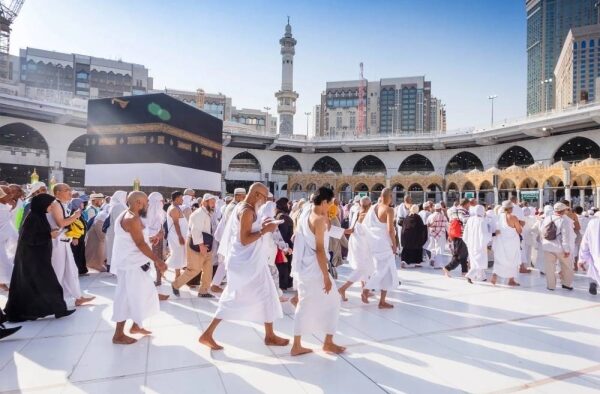 Di Arab Saudi: Cuti Berbayar 10 Hari Kerja Untuk Tunaikan Ibadah Haji