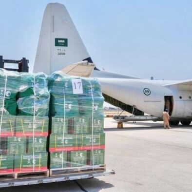 Pesawat Pertama Saudi Tiba Membantu Korban Kebakaran di Latakia, Suriah